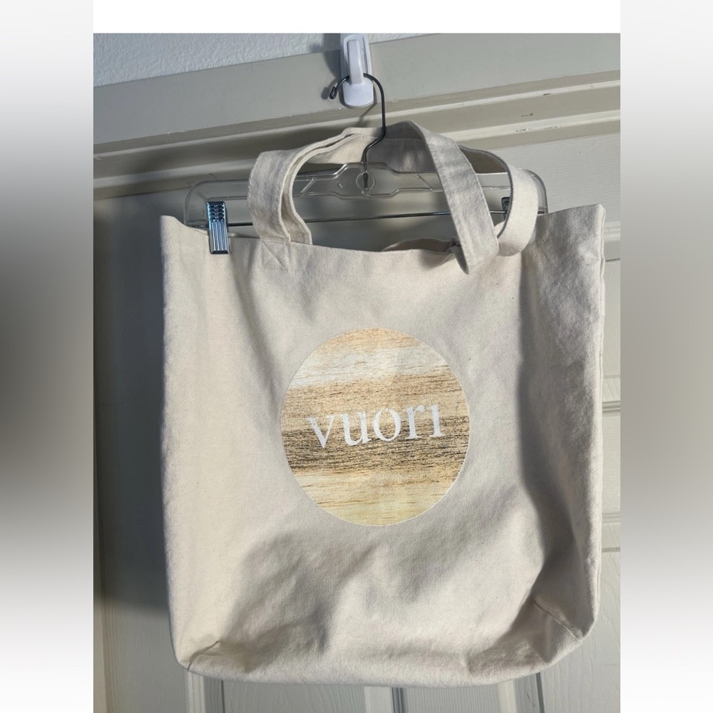 Vuori Natural Canvas Tote with Logo
